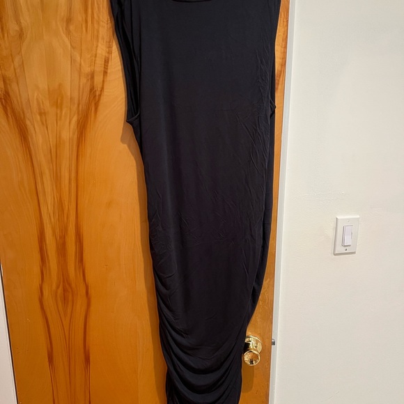 Black Dress Rushed side - Picture 3 of 4